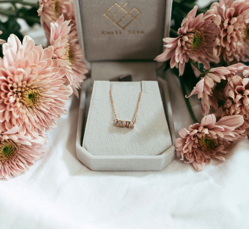 DYNA Pink Diamond Necklace